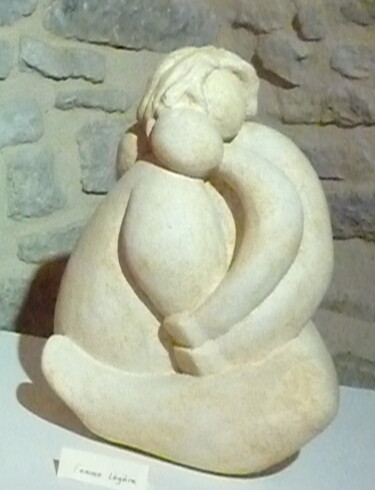 Sculpture titled "Légère" by Lorette Perret, Original Artwork, Aerated concrete