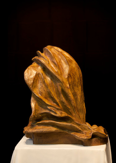 Sculptuur getiteld "The V Sound-Side" door Lorraine Coffey, Origineel Kunstwerk