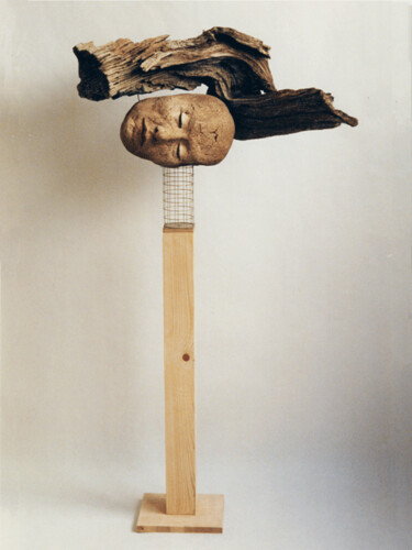 Sculpture titled "Comme un signe" by Lou Perdu, Original Artwork, Mixed Media