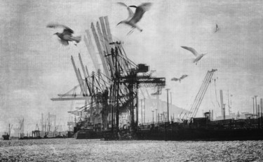 Photography titled "hamburg-docks.jpg" by Louis Agius, Original Artwork