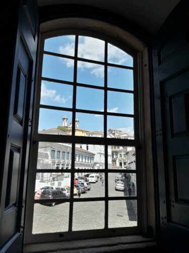 Fotografia intitulada "Window Ouro Preto 3" por Luiz Pantaleão (Panta), Obras de arte originais, Fotografia digital