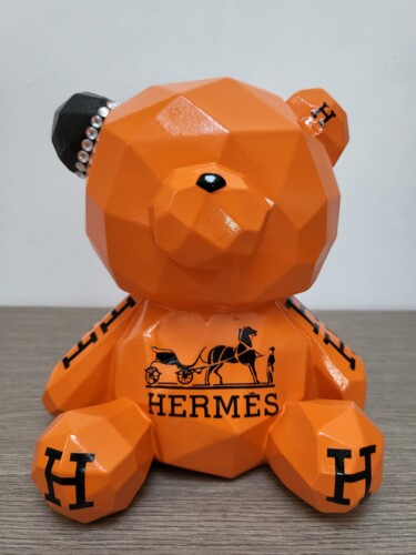 Skulptur mit dem Titel "Hermēs bear" von Luana Muntoni (MunLu), Original-Kunstwerk, Sprühfarbe