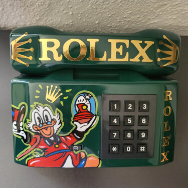 Sculpture intitulée "Uncle scrooge Rolex…" par Luana Muntoni (MunLu), Œuvre d'art originale, Bombe aérosol