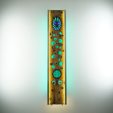 Design titled "Electrovintage 2.0" by Luc Obukow, Original Artwork, Luminaire