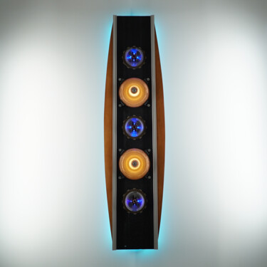 Diseño titulada "Electrolet" por Luc Obukow, Obra de arte original, Luminaria