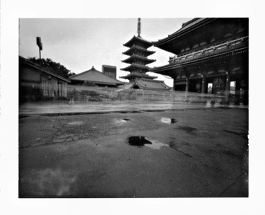 Fotografia intitolato "tokyo - asakusa kan…" da Luca Baldassari, Opera d'arte originale