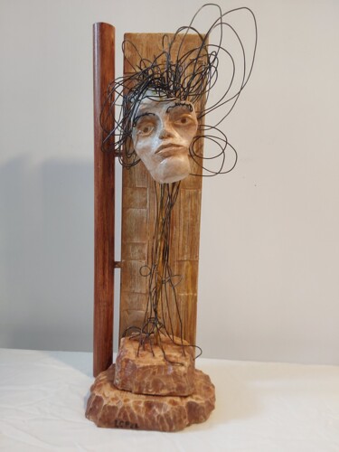 Skulptur mit dem Titel "Libre penseur, vrai…" von Lucien-Carol Proulx, Original-Kunstwerk, Holz