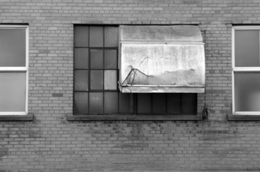 Photographie intitulée "L'Autre Montréal" par Lucien Duhamel, Œuvre d'art originale