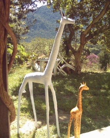 Sculpture titled "Duas Girafas" by Lucienne Dumay, Original Artwork