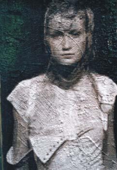 Painting titled "Donna su fondo verde" by Lucio Greco, Original Artwork
