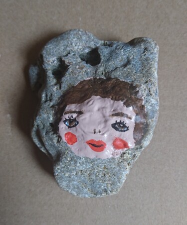 Sculpture intitulée "Nesting-doll-stone 3" par Ludmila Skripkina, Œuvre d'art originale, Huile