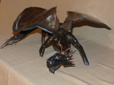 Sculpture intitulée "dragon" par Ludovic Anquetil, Œuvre d'art originale, Métaux