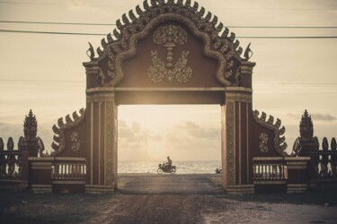 Photography titled "La pagode Sakmothea…" by Ludovic Miath, Original Artwork, Digital Photography
