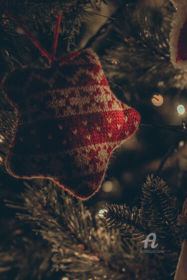 Photography titled "Christmas Decoration" by Luigi Veggetti, Original Artwork, Digital Photography