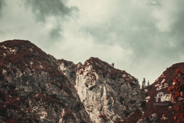 "Red Mountain" başlıklı Fotoğraf Luigi Veggetti tarafından, Orijinal sanat, Dijital Fotoğrafçılık