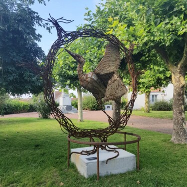 Sculpture titled "Soif de liberté" by Lunet Floria (LIA FLORIA), Original Artwork, Metals