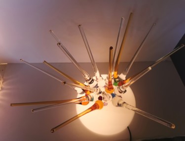 Sculpture intitulée "Corona light" par Cazenave, Œuvre d'art originale, Verre Monté sur Métal