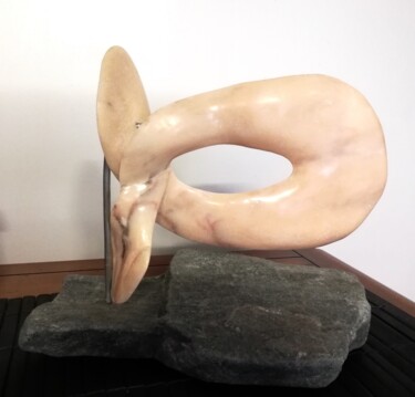 Sculpture intitulée "Saumon" par Mab, Œuvre d'art originale, Pierre
