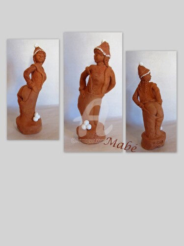 Sculpture titled "fanny au ski" by Mabé, Original Artwork, Terra cotta