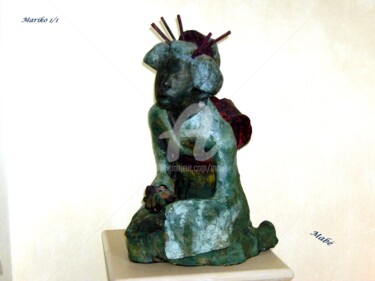 Scultura intitolato "Mariko" da Mabé, Opera d'arte originale, Terracotta