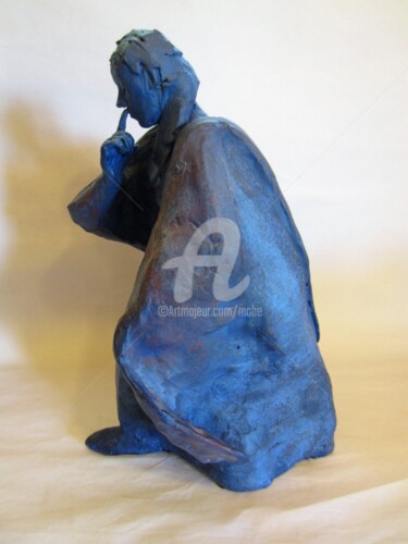 Sculpture titled "La Nuit" by Mabé, Original Artwork, Terra cotta