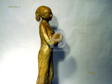 Skulptur mit dem Titel "Sinh-Vien" von Mabé, Original-Kunstwerk, Terra cotta