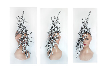 Design intitolato "Chapeau pour femme…" da Mademoiselle 3bis, Opera d'arte originale, Capi di abbigliamento