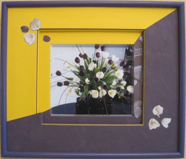 Installation intitulée "les tulipes" par Mad, Œuvre d'art originale