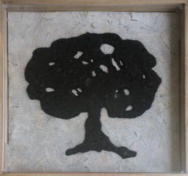 Le pommier, arbre de la connaissance Collages titled "Le pommier, arbre d…" by Magali Batté Gauthier (M B), Original Art, Collages