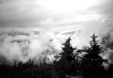 Photography titled "misty mountains" by Magda Durda, Original Artwork, Non Manipulated Photography