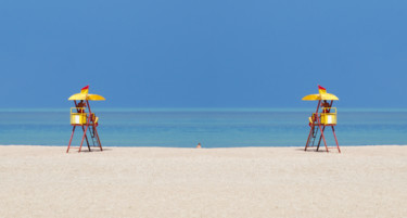 Fotografia intitulada "Beach before the st…" por Magdalena Mienko, Obras de arte originais, Fotografia Manipulada Montado em…