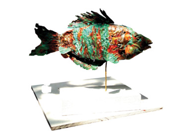 Escultura titulada "A Colorful Koi" por Mahesh Chathuranga Ekanayake, Obra de arte original, Metales