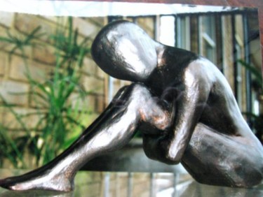 Sculpture titled "INTROVERSION" by Majd, Original Artwork, Terra cotta