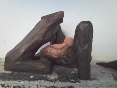 Скульптура под названием "Spirit & Matter" - Majd, Подлинное произведение искусства, Терракота