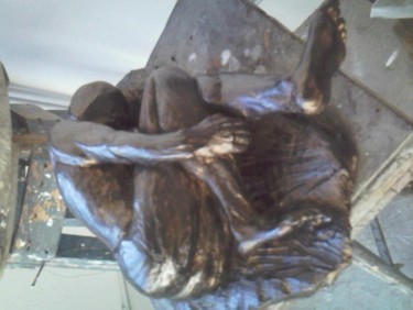 Sculpture titled "Paura (Fear)" by Majd, Original Artwork, Casting