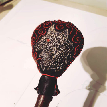 Arte textil titulada "Mailloche loup" por Maman Aigle, Obra de arte original, Tela