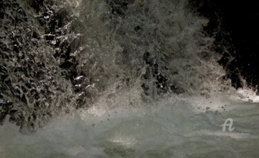 Fotografie mit dem Titel "Wildes Gebirgswasser" von Manfred Elsässer, Original-Kunstwerk, Nicht bearbeitete Fotografie