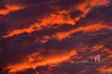 Fotografie mit dem Titel "Abendrotwolken" von Manfred Elsässer, Original-Kunstwerk, Nicht bearbeitete Fotografie