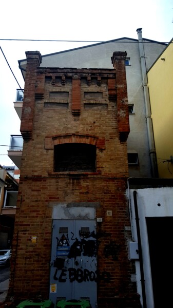Fotografie mit dem Titel "La casa di Citano'…" von Mangani', Original-Kunstwerk, Digitale Fotografie