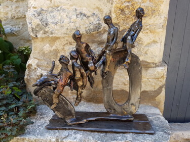 Sculpture intitulée "Venez on se tire, l…" par Tiny Morel, Œuvre d'art originale, Terre cuite