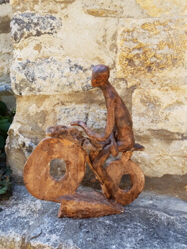 Sculpture titled "À bicyclette sans P…" by Tiny Morel, Original Artwork, Terra cotta