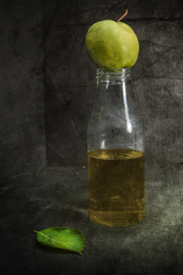 Photographie intitulée "Jus de pomme" par Jean-François Mansencal, Œuvre d'art originale, Photographie numérique