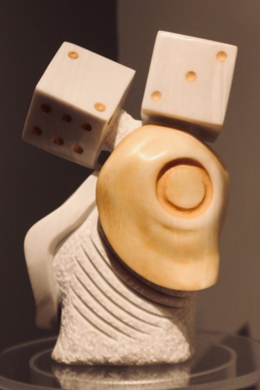 Γλυπτική με τίτλο "Backgammon, sculptu…" από Manuel R Surrealist, Αυθεντικά έργα τέχνης, Πέτρα