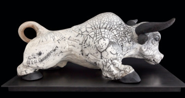 Sculpture intitulée "Le Taureau de Crête" par Manuel Quaresma, Œuvre d'art originale