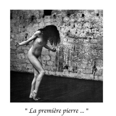 Photography titled "La première pierre" by Marc Acquaviva, Original Artwork