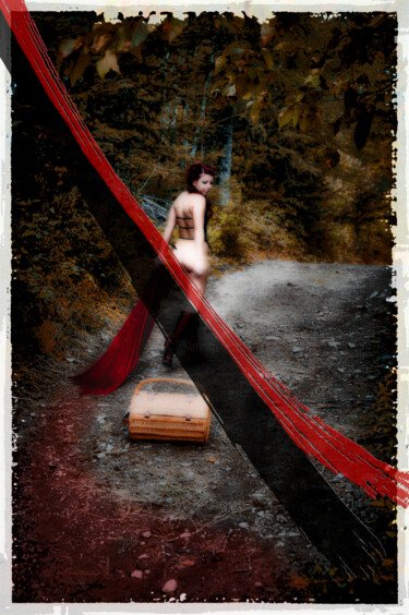 Photography titled "La Ligne Rouge 1" by Marc Langevin, Original Artwork, Manipulated Photography