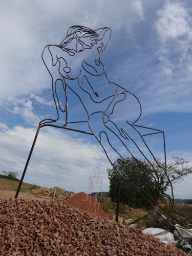 Escultura intitulada "Josy" por Marc Terrade, Obras de arte originais, Metais