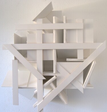 Sculpture titled "N° 14" by Marc, Original Artwork, Spray paint Mounted on Wood Stretcher frame