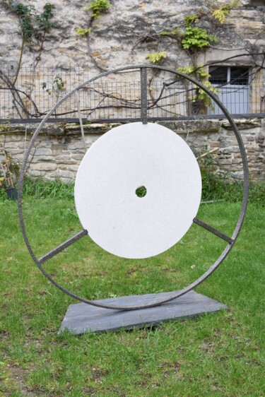 Sculpture intitulée "LE CERCLE SILENCE" par Marc Mugnier, Œuvre d'art originale, Pierre