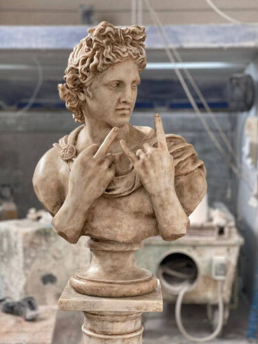 Scultura intitolato "FUTUE TE IPSUM!" da Marco Battaglini, Opera d'arte originale, Pietra